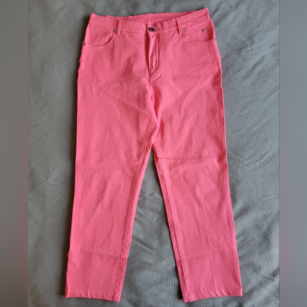 Marble cropped pants size 6